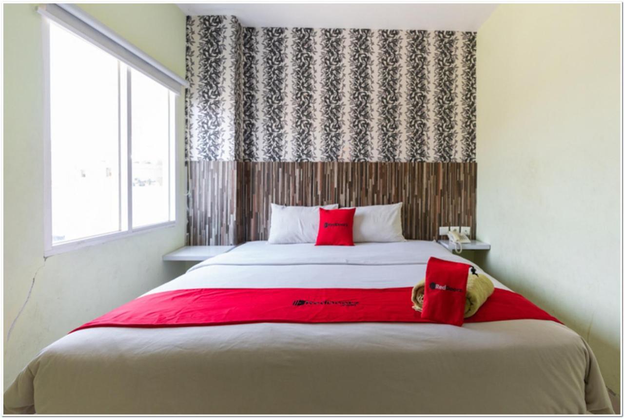 Reddoorz Plus @ Hertasning Area Μακασάρ Εξωτερικό φωτογραφία